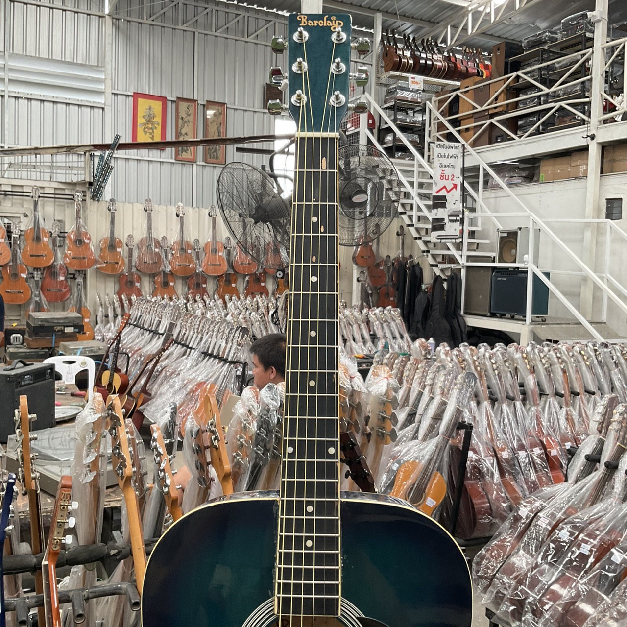 กีต้าร์โปร่ง Barclay : MD-120BLS