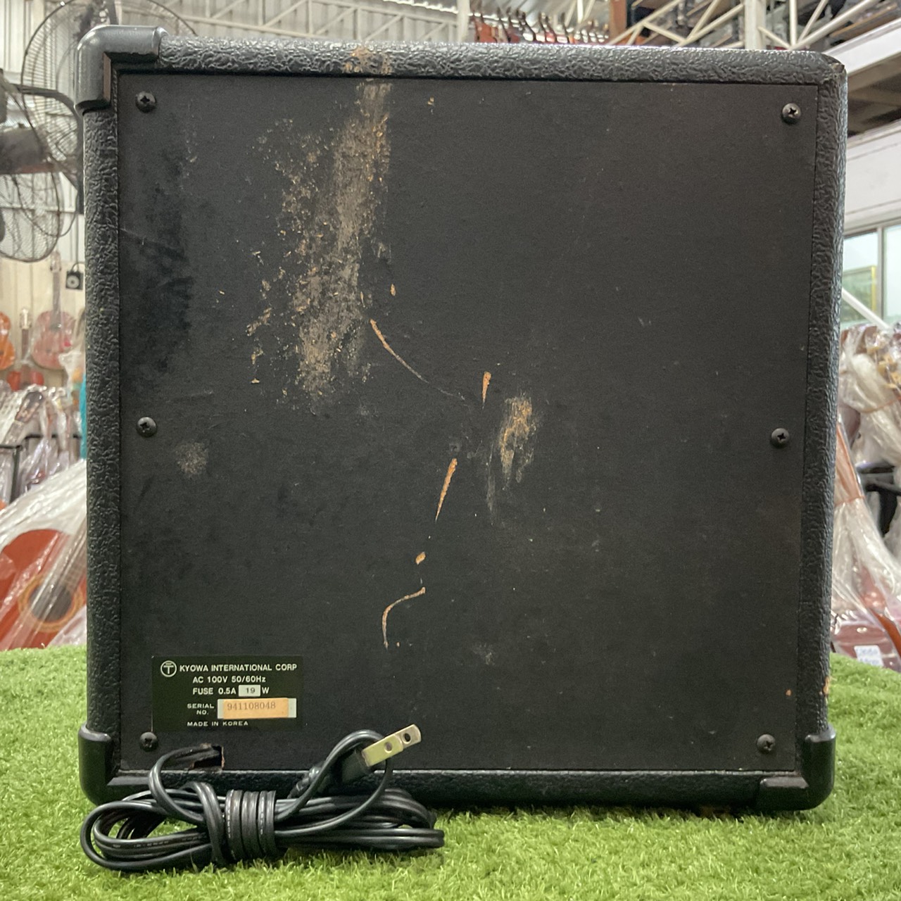 แอมป์กีต้าร์ B.C.Rich : BC-010