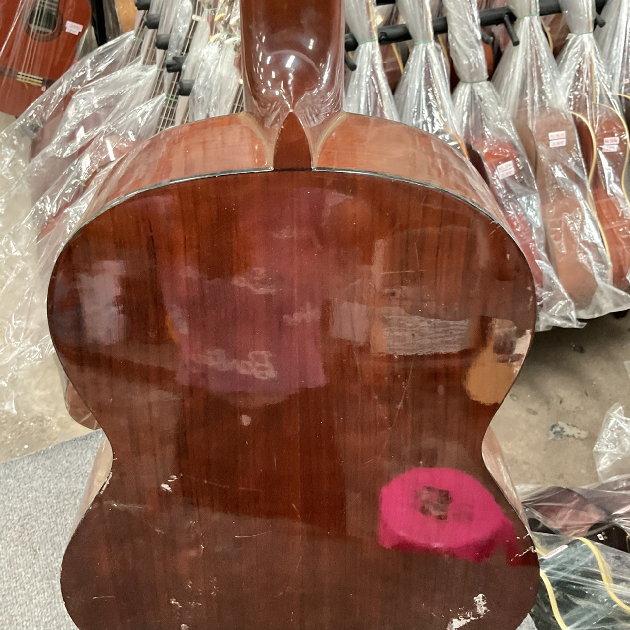 กีต้าร์คลาสสิค YAMAHA : C-180