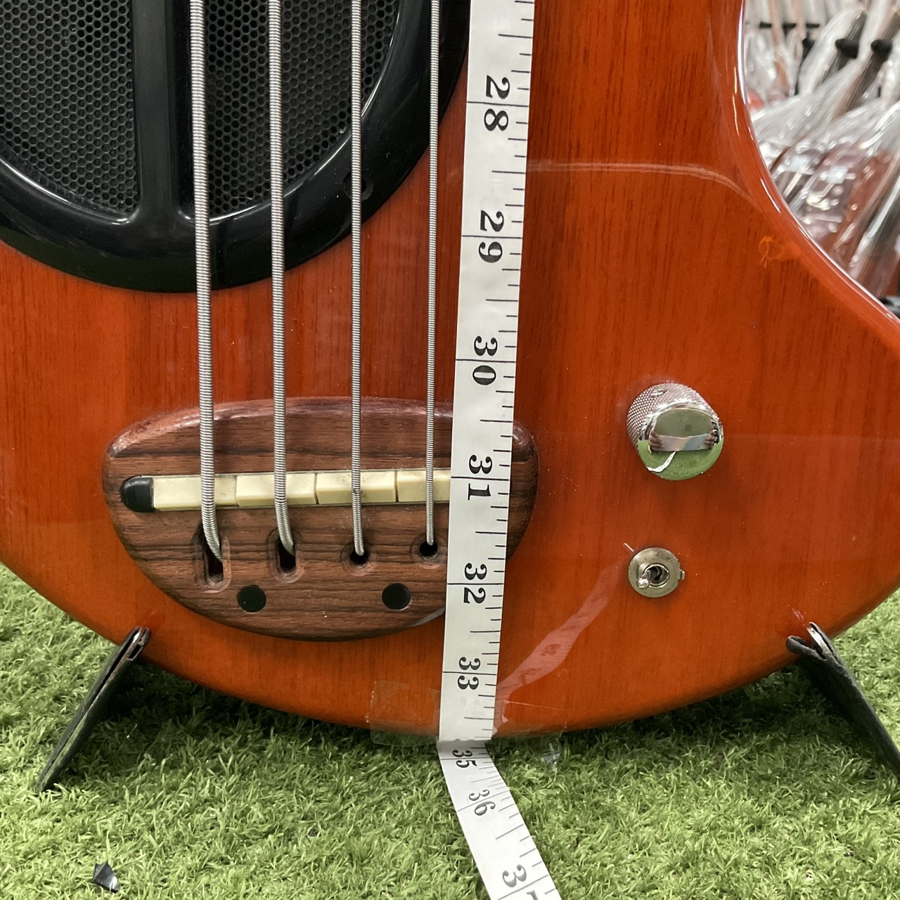 กีต้าร์เบส FERNANDES