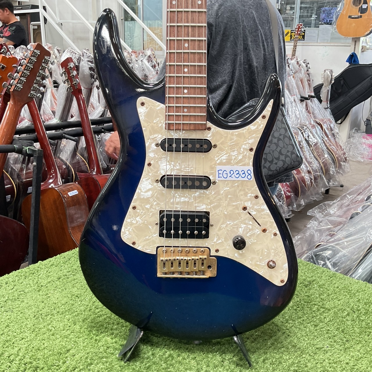 กีต้าร์ไฟฟ้า Aria Pro II