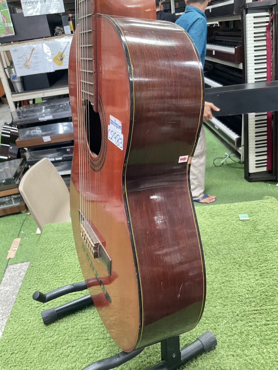 กีต้าร์คลาสสิค YAMAHA : G-70D