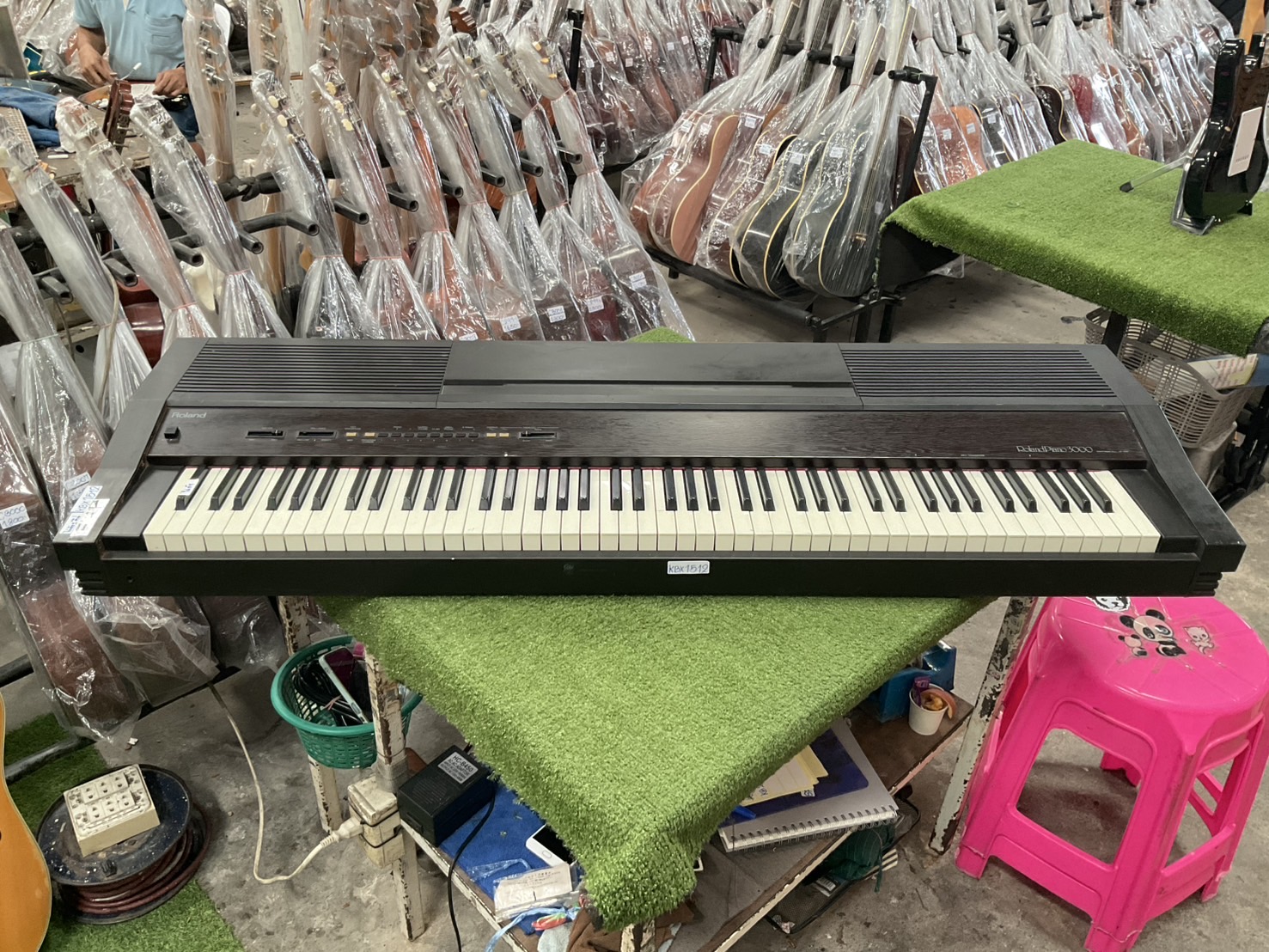 เปียโน Roland : HP-3000 สินค้าไม่พร้อมใช้งาน (ต้องซ่อม)