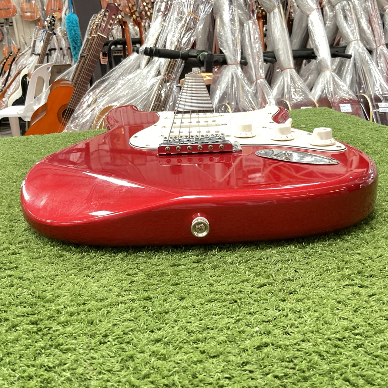 กีต้าร์ไฟฟ้า BUSKER'S