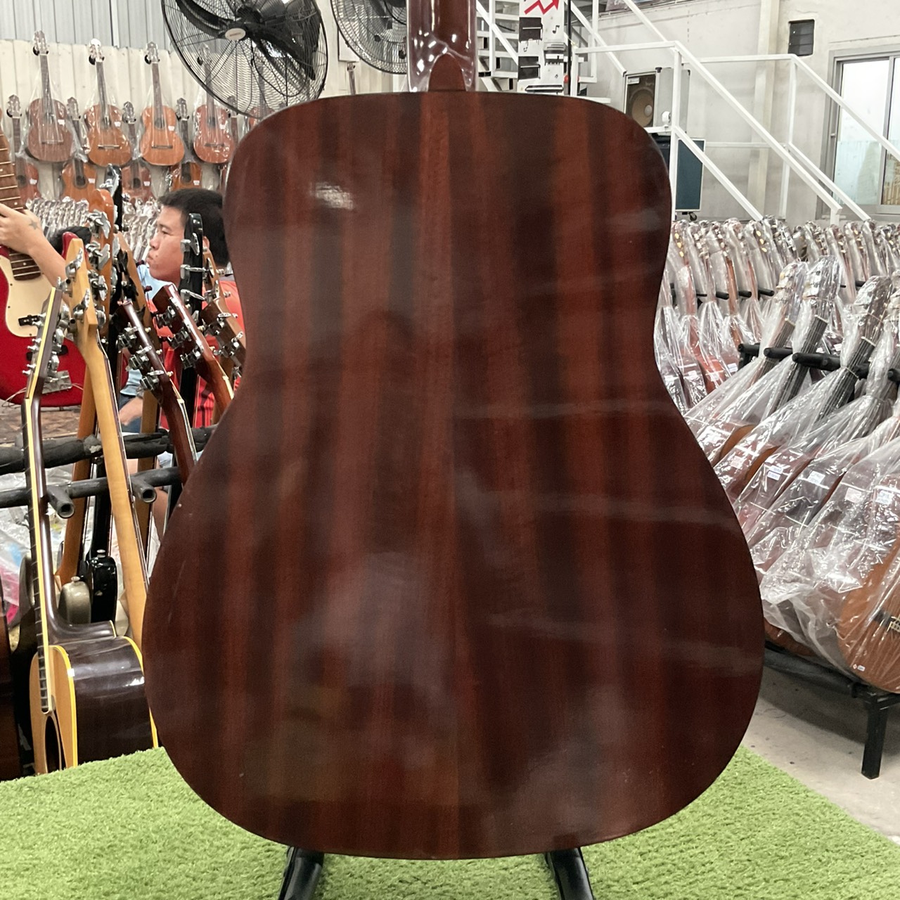 กีต้าร์โปร่ง YAMAHA : FG-160