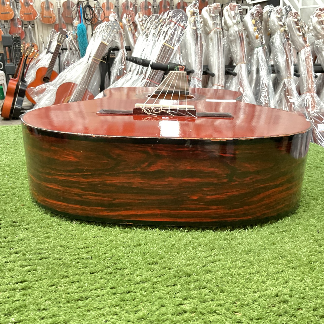 กีต้าร์คลาสสิค PRAIRIE