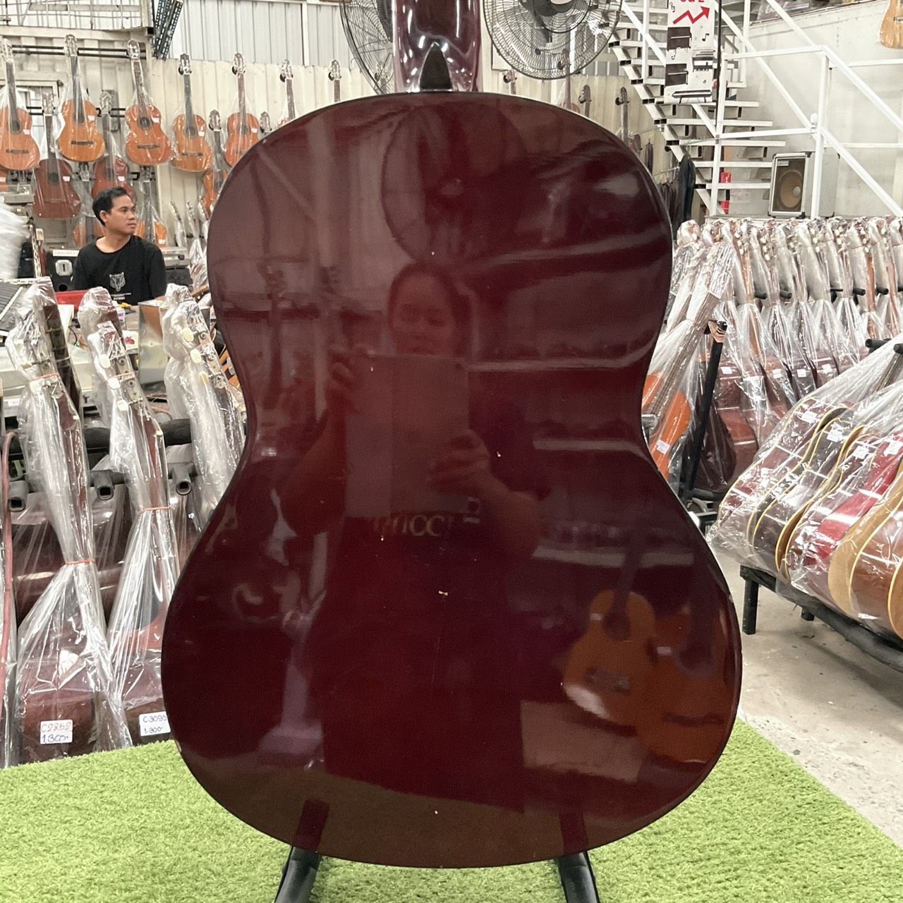 กีต้าร์คลาสสิค Valencia : CG-160