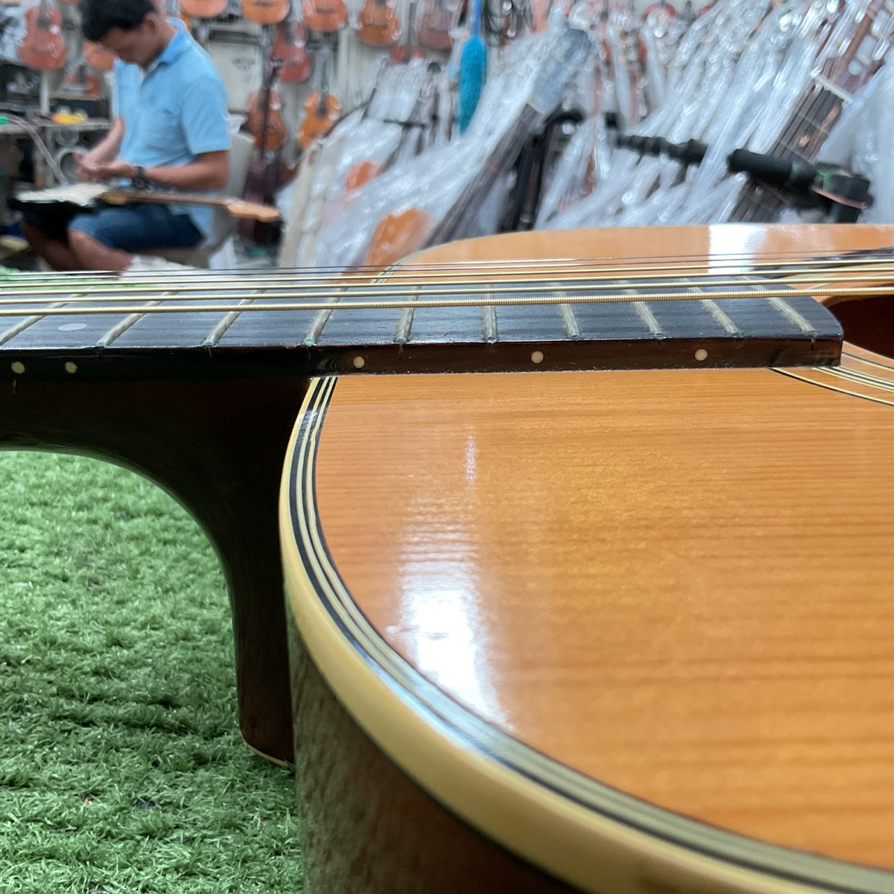 กีต้าร์โปร่ง YAMAHA : FG-151