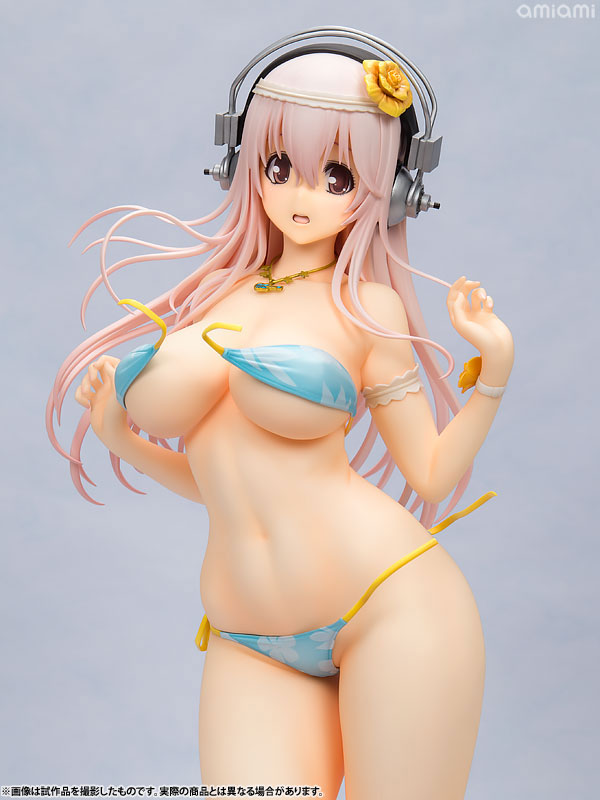 Super Sonico Summer Vacation ver. 1/4.5 Complete Figure(Pre-order)