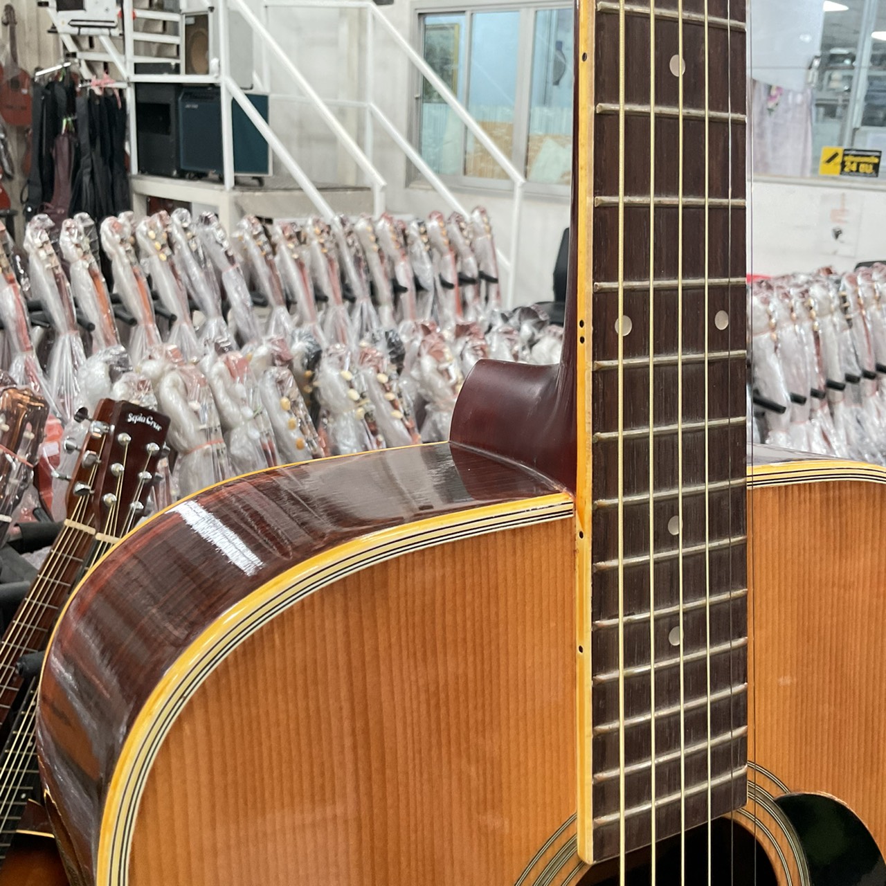 กีต้าร์โปร่ง Jeagar : JD25