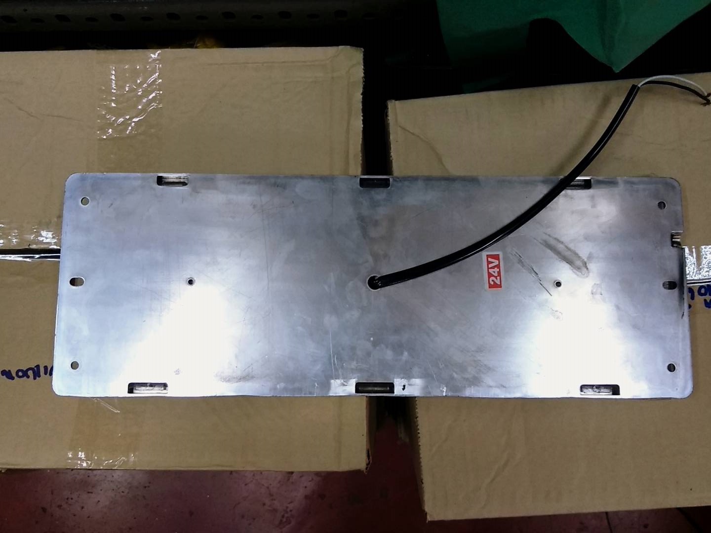 ไฟเพดานรถบัส LED 24V ขนาด 15*41 CM