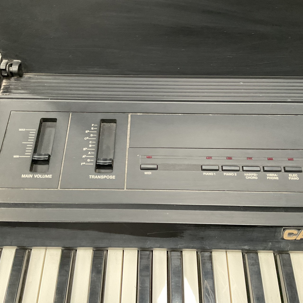 เปียโน CASIO : CDP-3000A สินค้าไม่พร้อมใช้งาน (ต้องซ่อม)