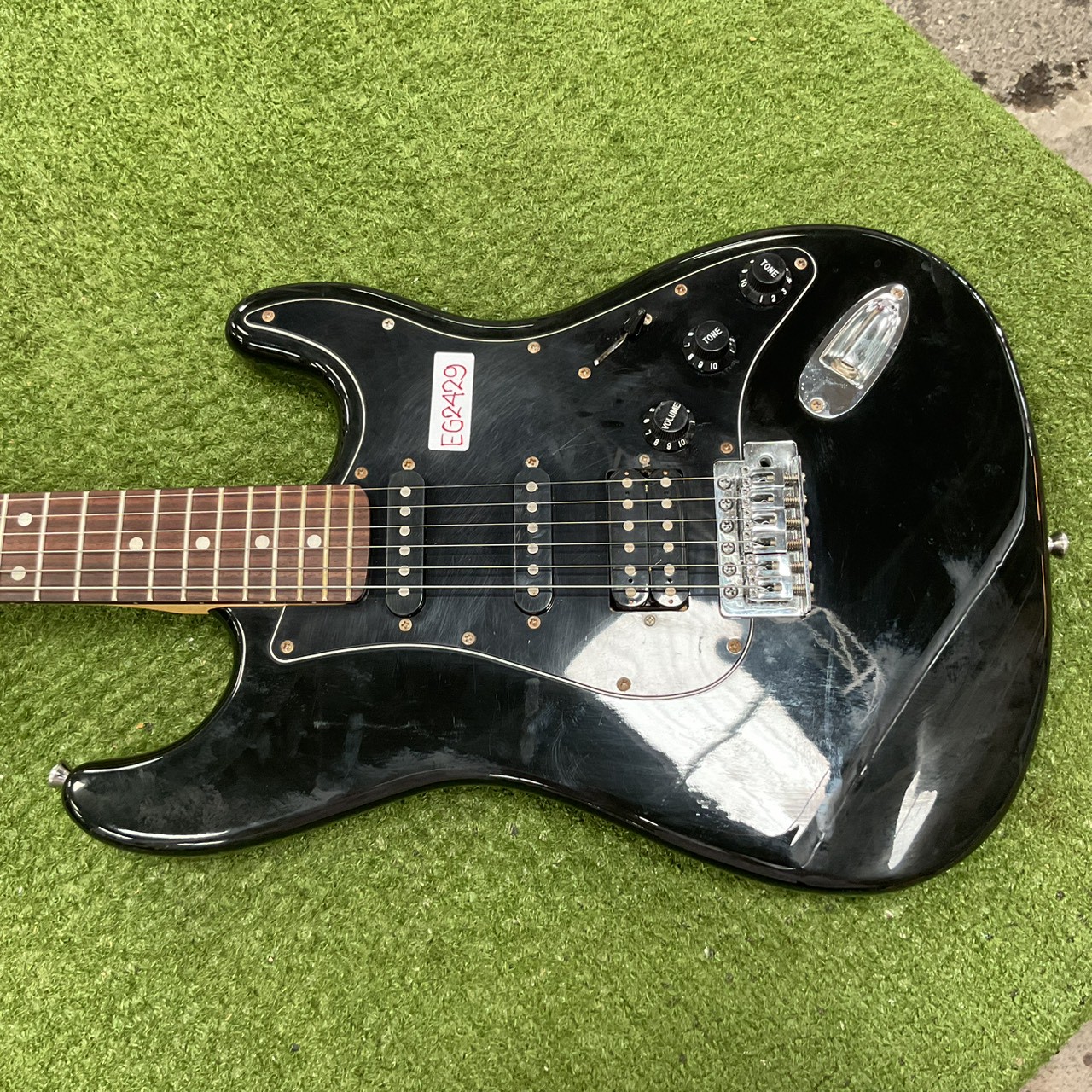 กีต้าร์ไฟฟ้า SELDER