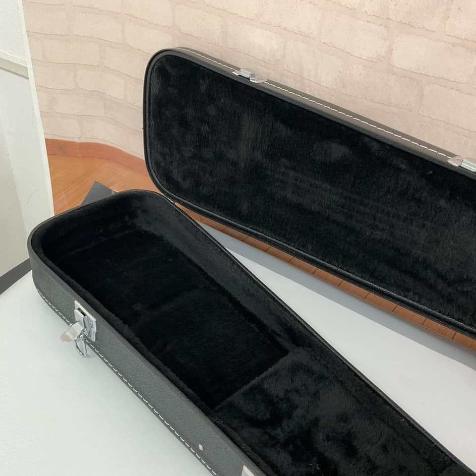 กล่องเคสกีต้าร์เบสไฟฟ้า