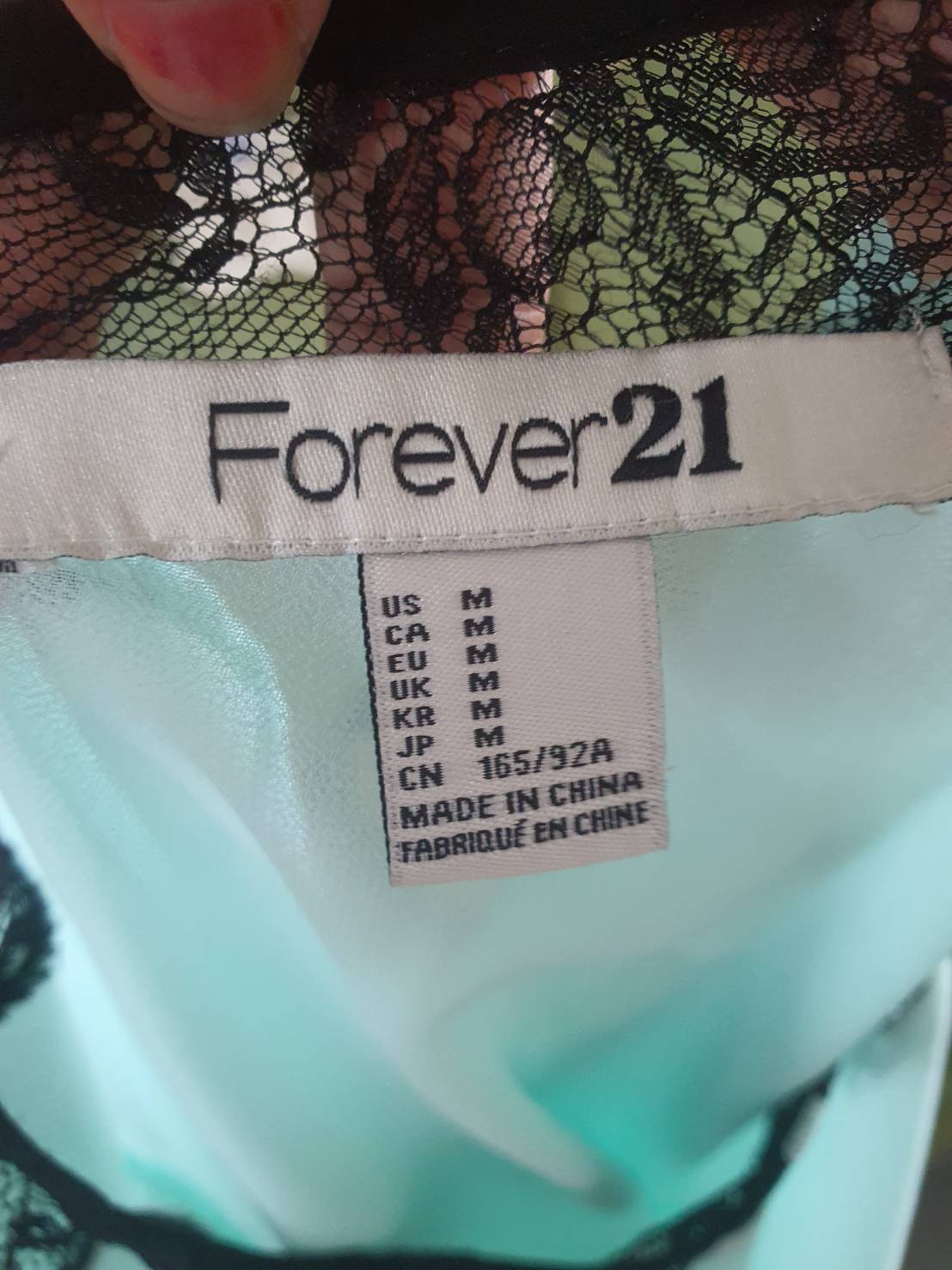 FF05447 เสื้อผ้ามือสอง เขียวมิ้ง แบรนด์ FOREVER21
