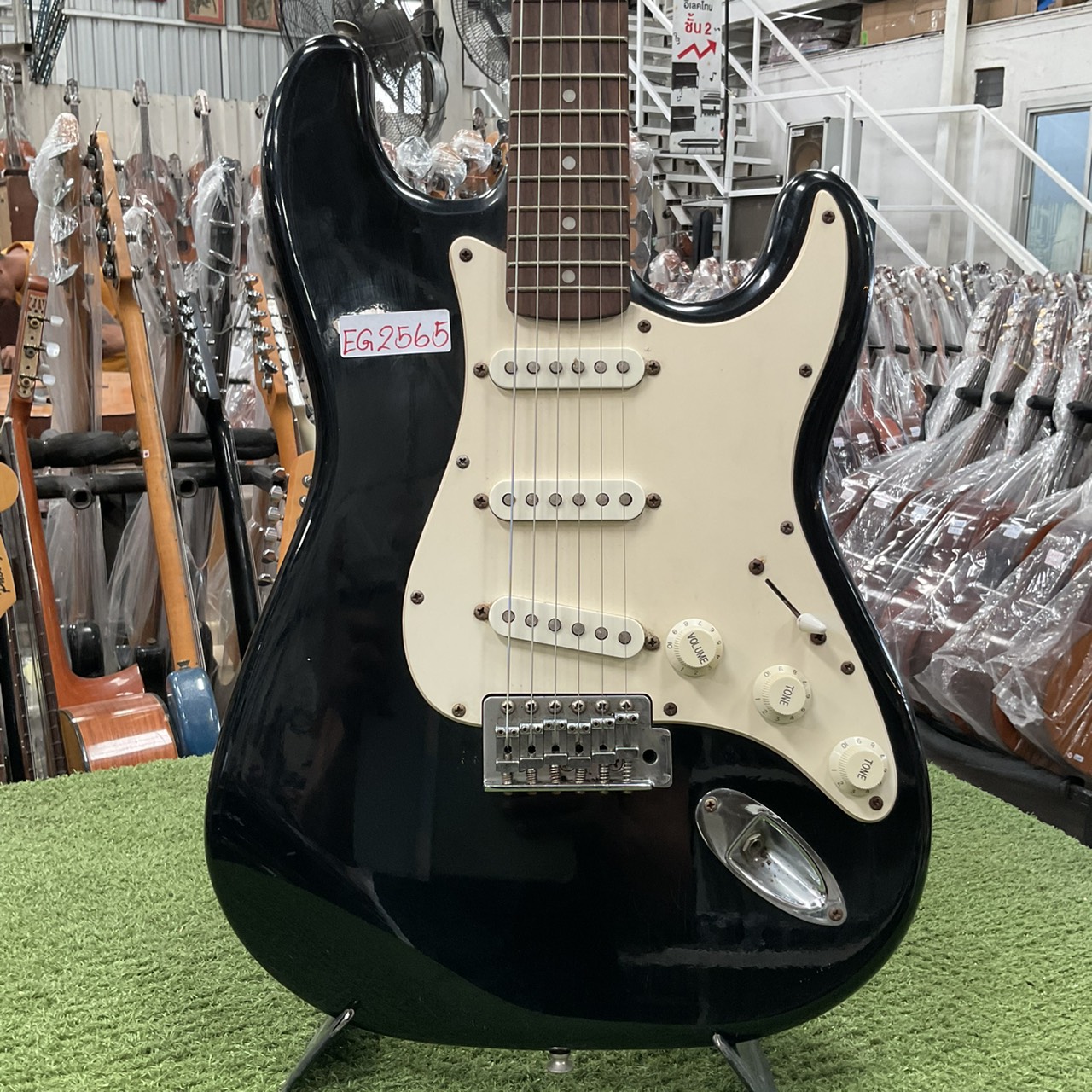 กีต้าร์ไฟฟ้า Photogenic