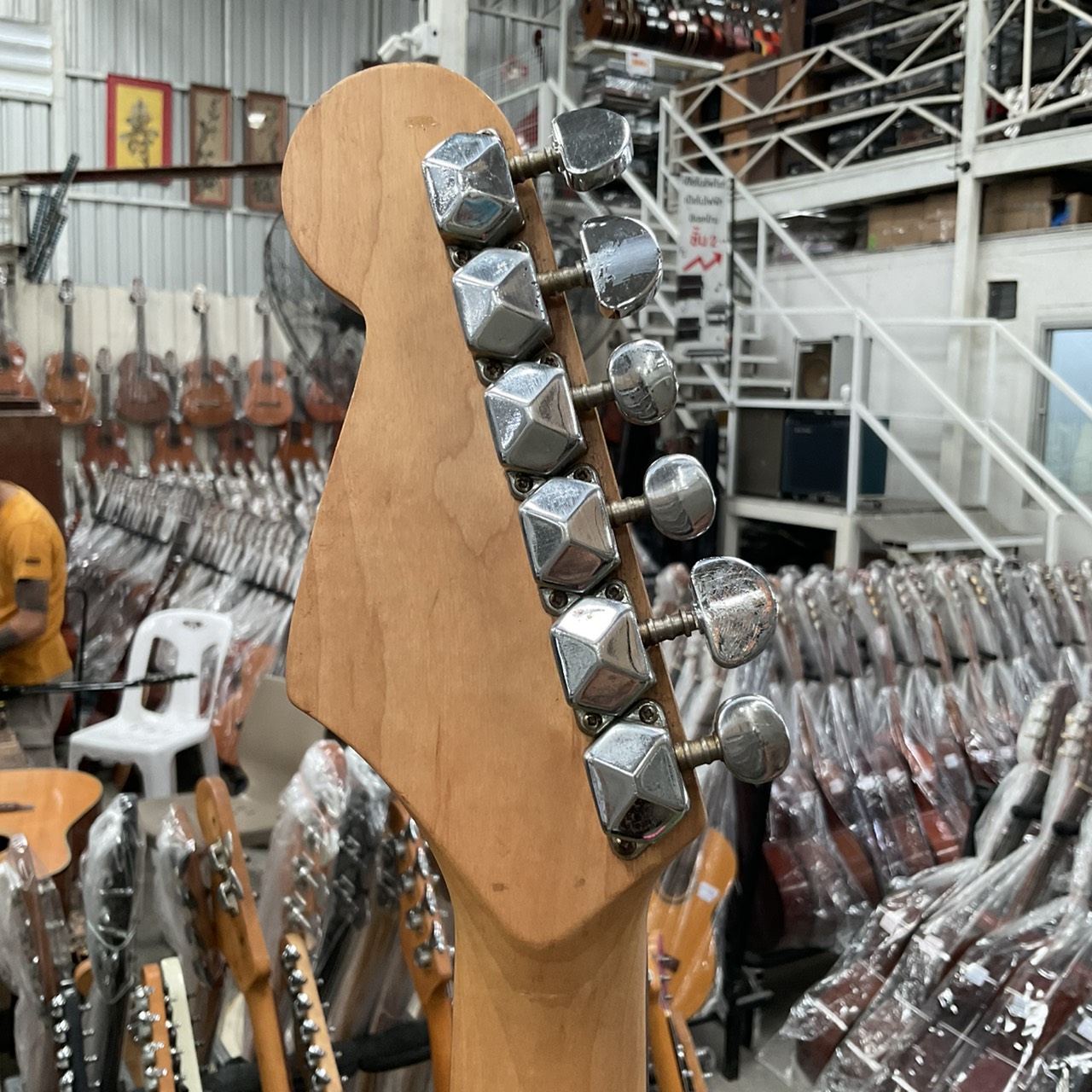 กีต้าร์ไฟฟ้า Photogenic