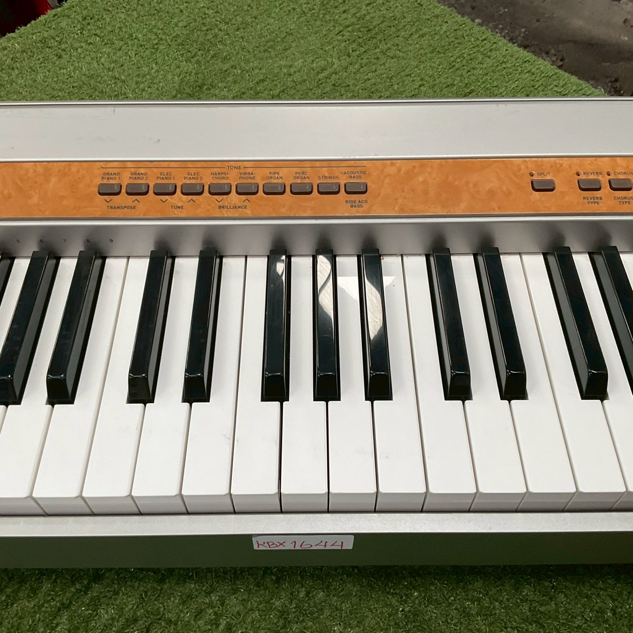 เปียโน CASIO : PX-110 สินค้าไม่พร้อมใช้งาน (ต้องซ่อม)