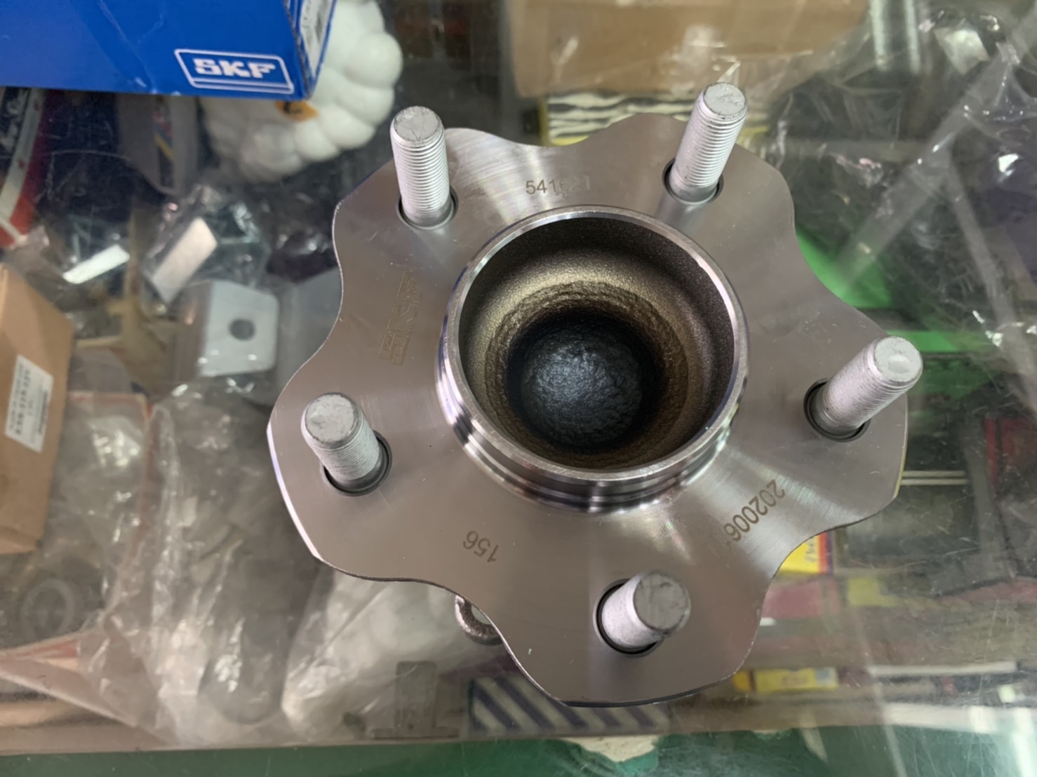 ลูกปืนล้อหลัง NISSAN TEANA J32 SKF