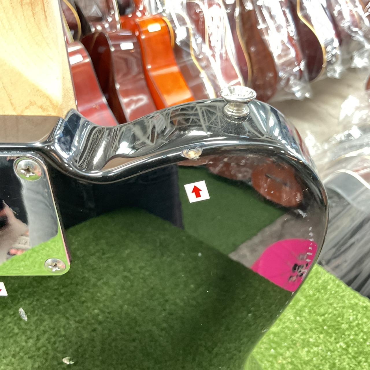 กีต้าร์ไฟฟ้า Legend