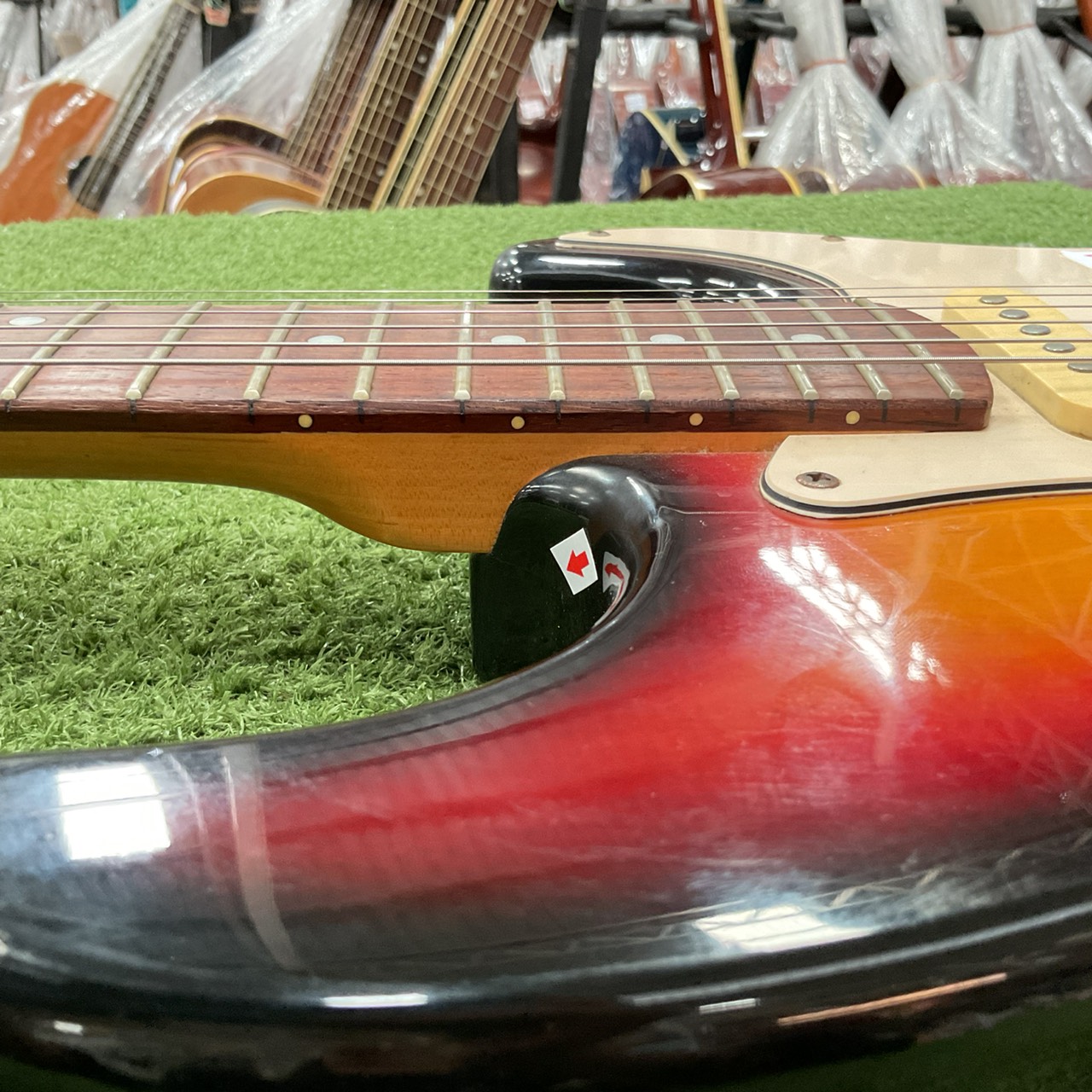 กีต้าร์ไฟฟ้า PhotoGenic