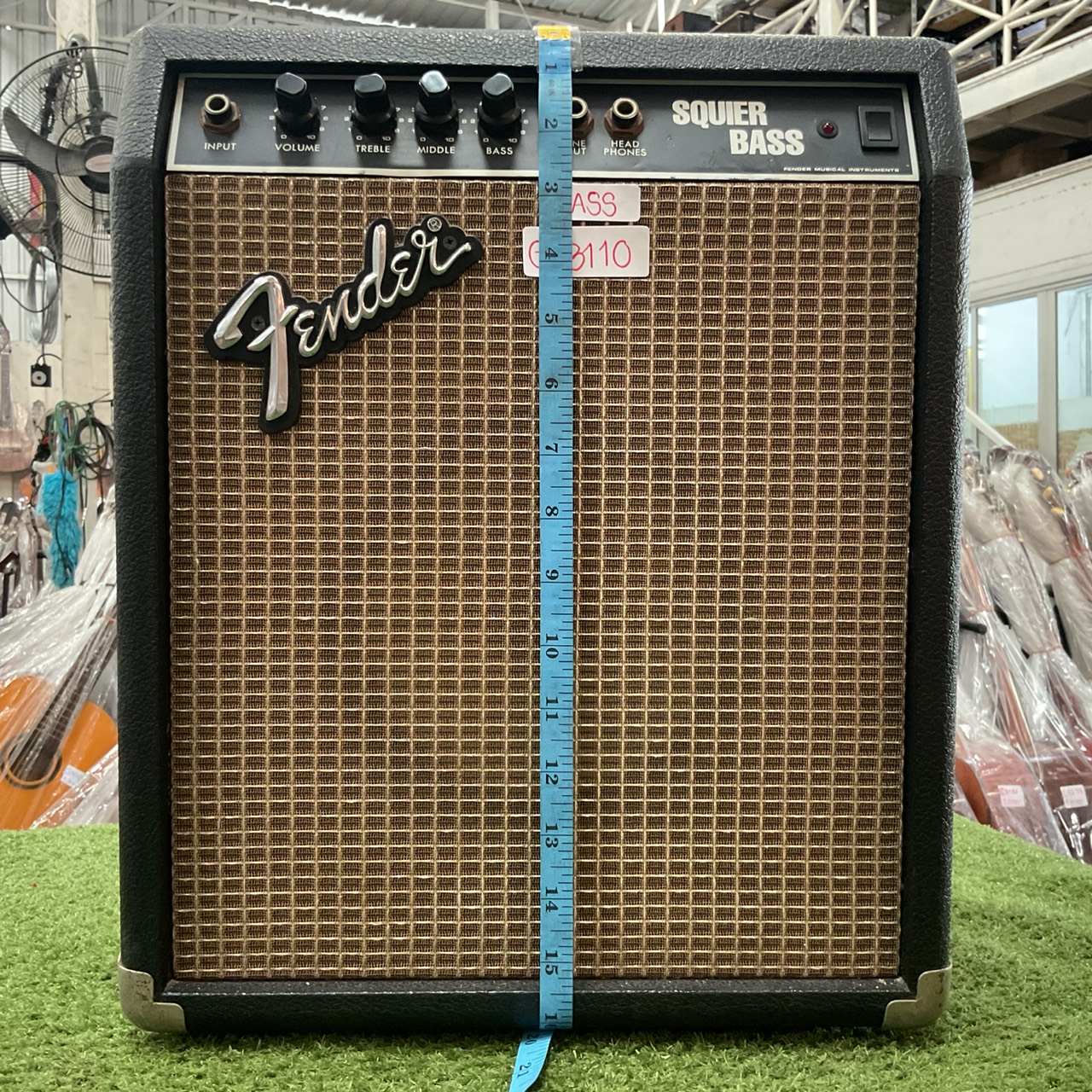 แอมป์เบส Fender : SQUIER BASS