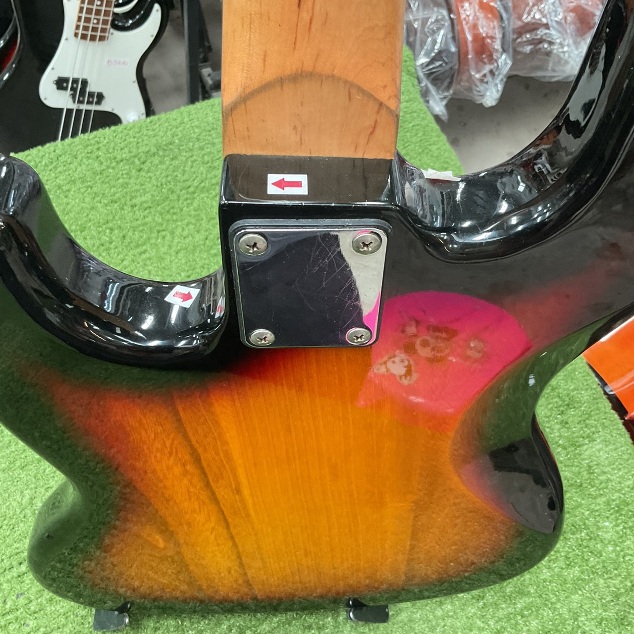 กีต้าร์เบส K-Garage : TRADITIONAL