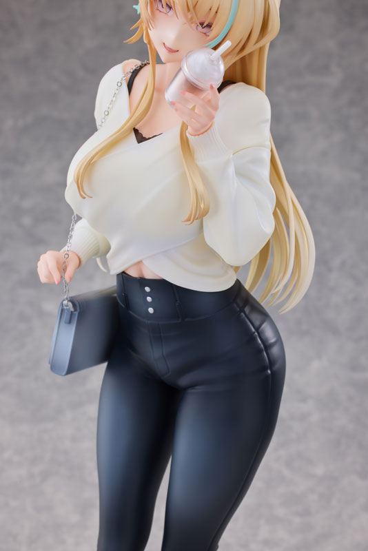 Aoi Koigakubo Illustrated by Fujiko 1/4 Complete Figure Deluxe Edition(Pre-order)