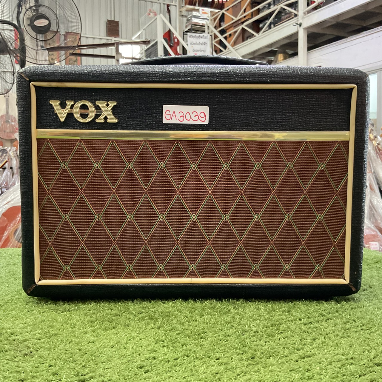 แอมป์กีต้าร์ VOX : Pathfinder10 V9106