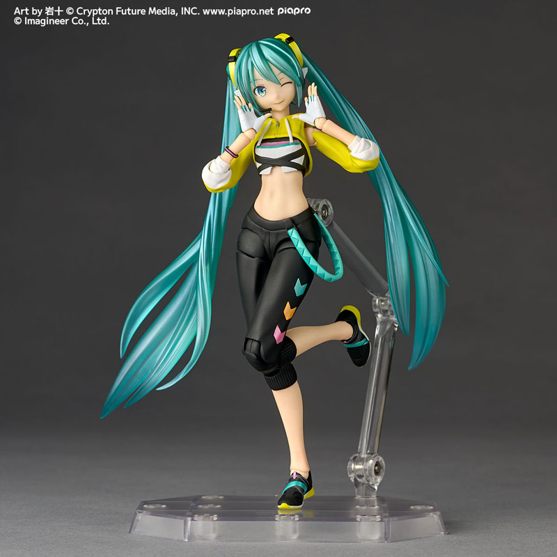 Revoltech Amazing Yamaguchi Hatsune Miku Fit Boxing Ver.(Pre-order)