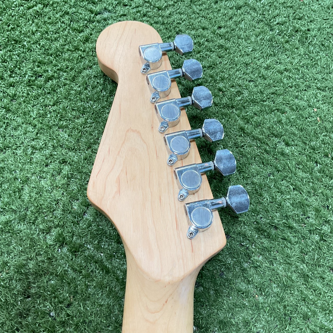 กีต้าร์ไฟฟ้า SELDER