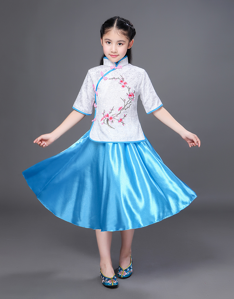ชุดเด็กผู้หญิงสมัยสาธารณรัฐจีน 儿童古装民国服装 Girl Costumes Republic of China