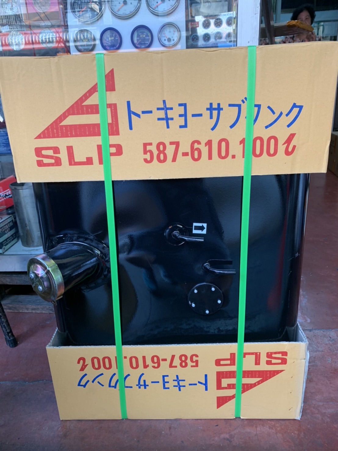 ถังน้ำมันรถบรรทุก 60 80 100 150 200 ลิตร