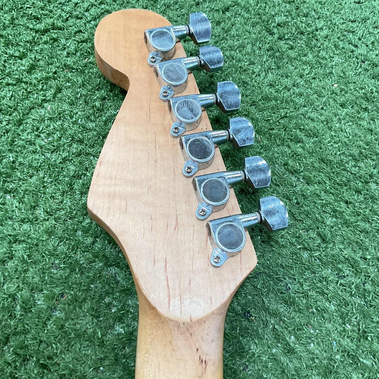 กีต้าร์ไฟฟ้า SELDER