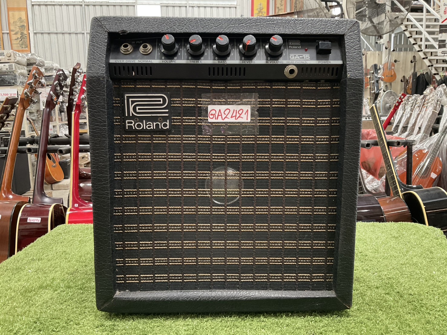 แอมป์กีต้าร์ Roland : GA-15