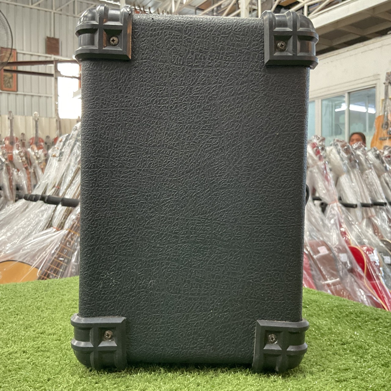 แอมป์กีต้าร์ Ibanez : IBZ3