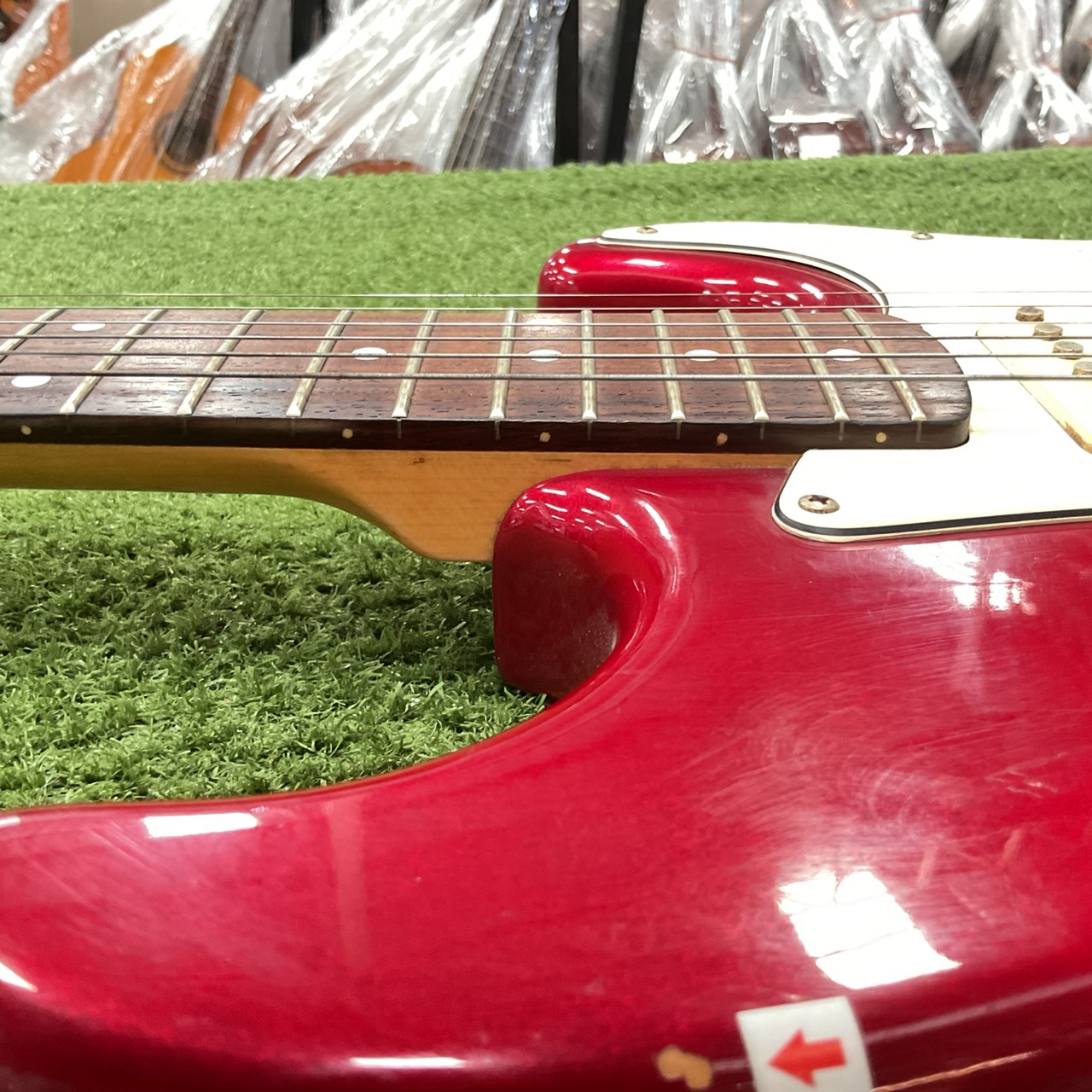 กีต้าร์ไฟฟ้า Photogenic