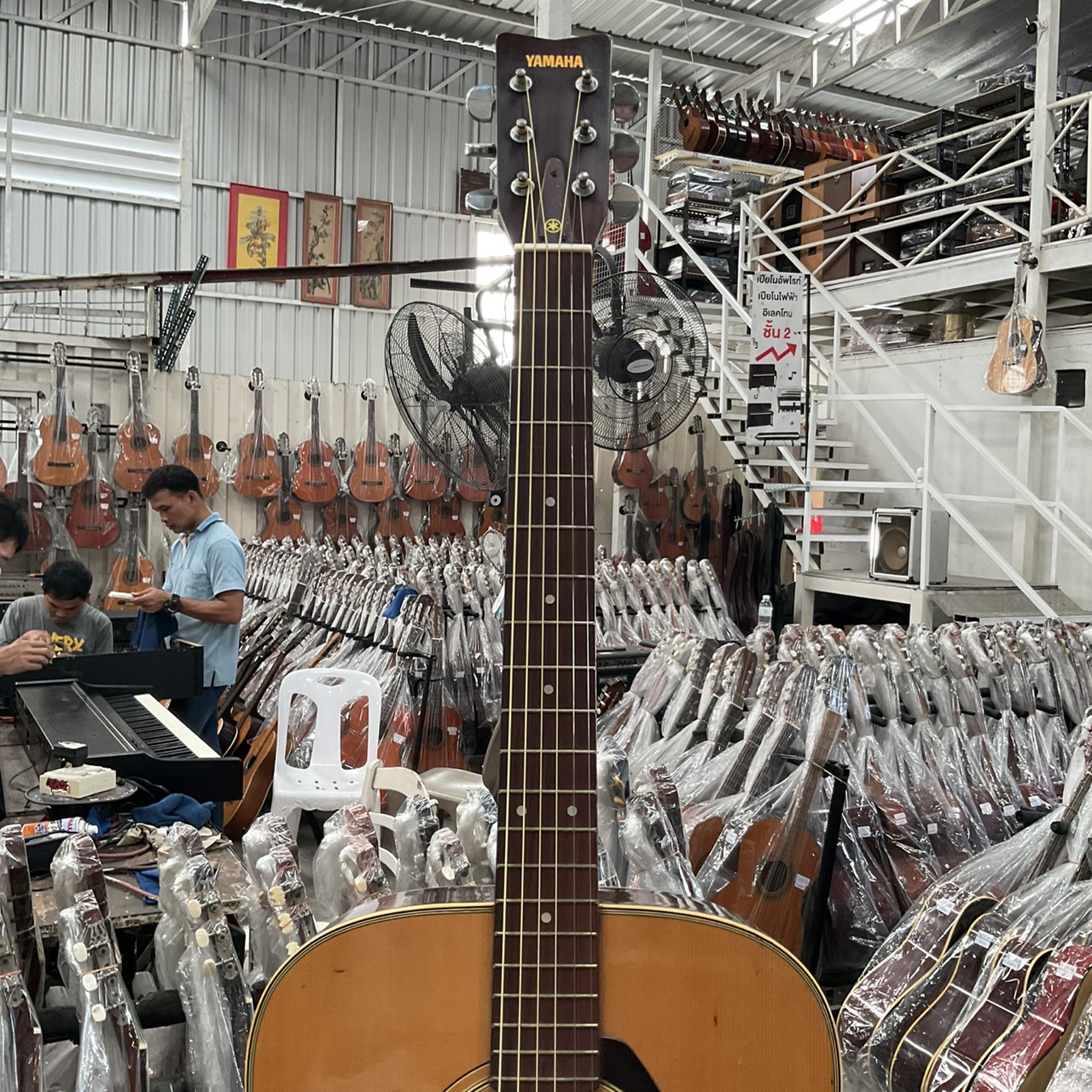 กีต้าร์โปร่ง YAMAHA : FG-151