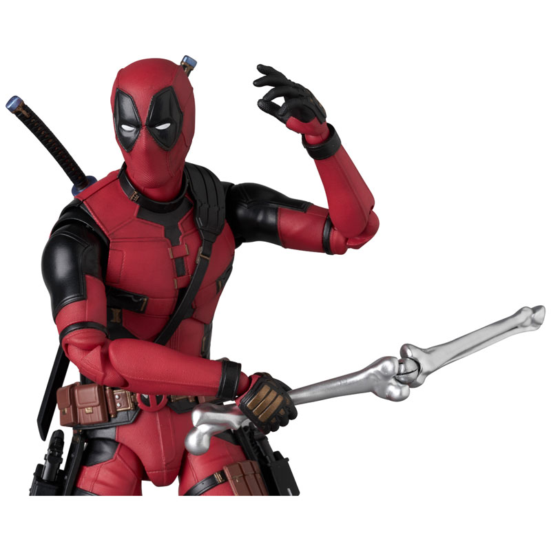 MAFEX No.284 MAFEX DEADPOOL (Deadpool & Wolverine Ver.)(Pre-order)