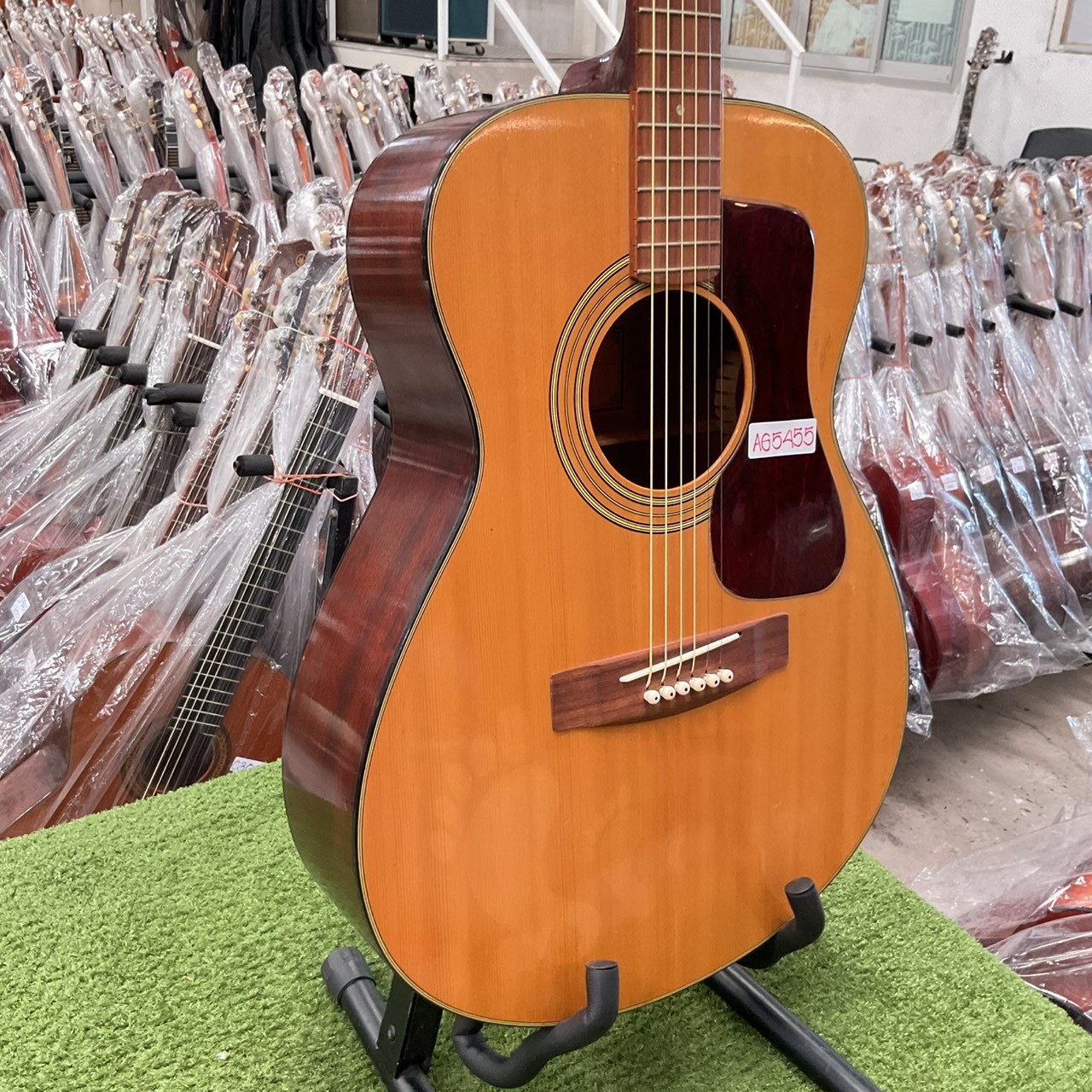 กีต้าร์โปร่ง YAHAMA : FG-130