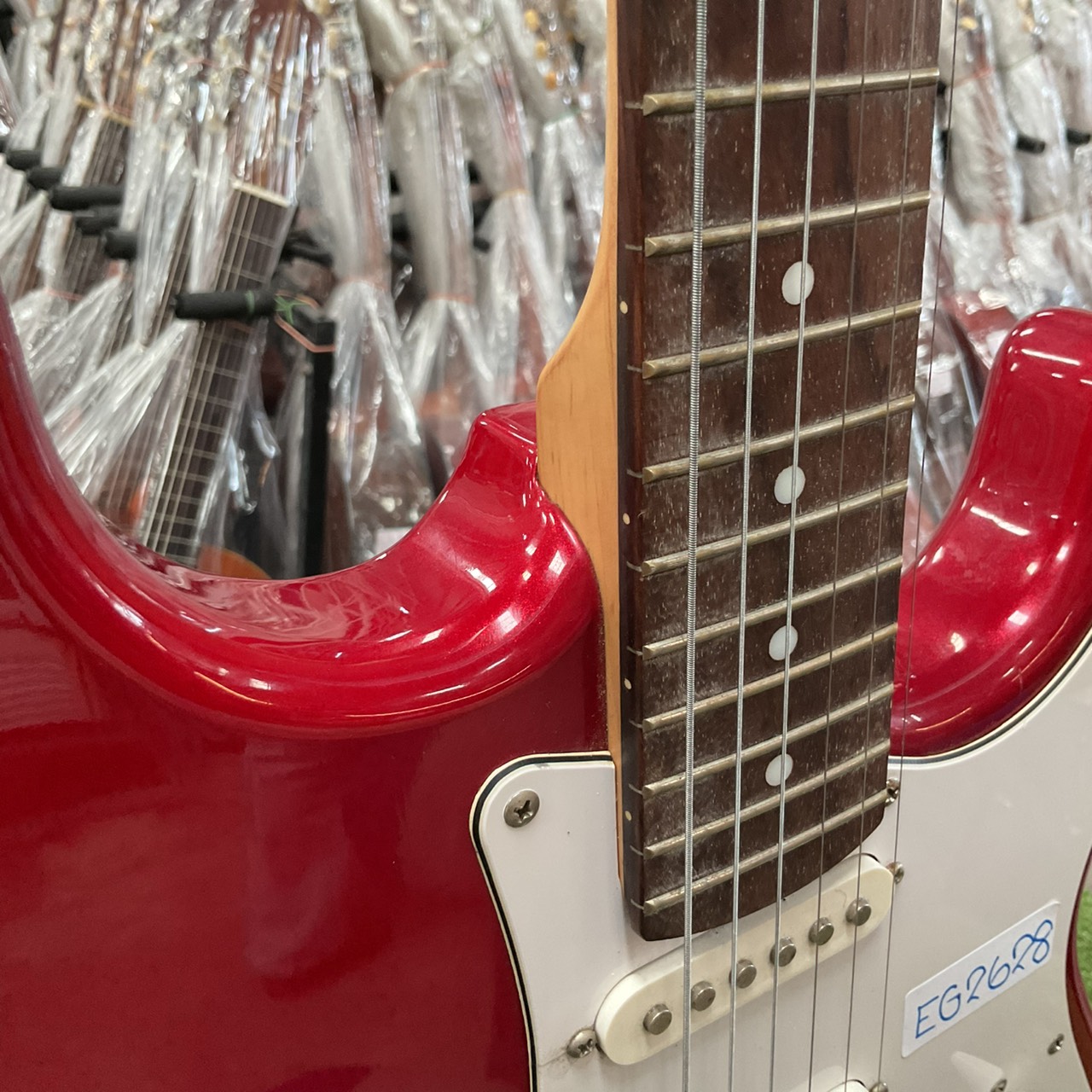 กีต้าร์ไฟฟ้า PhotoGenic