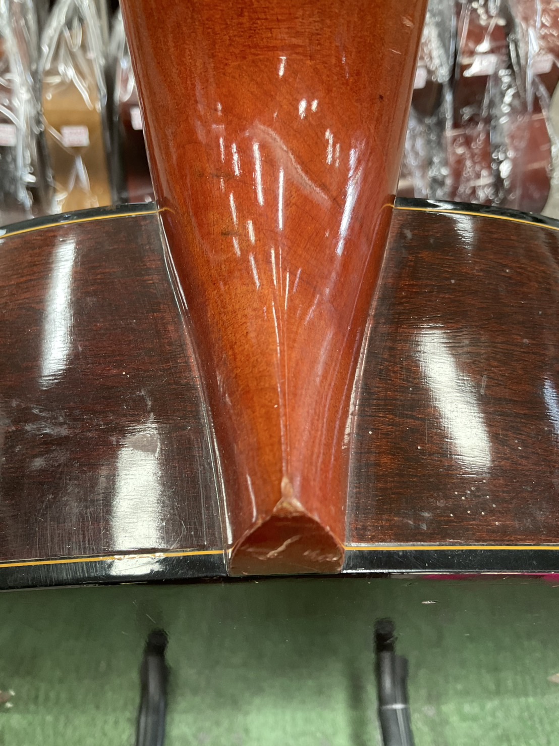 กีต้าร์คลาสสิค YAMAHA : G-70D