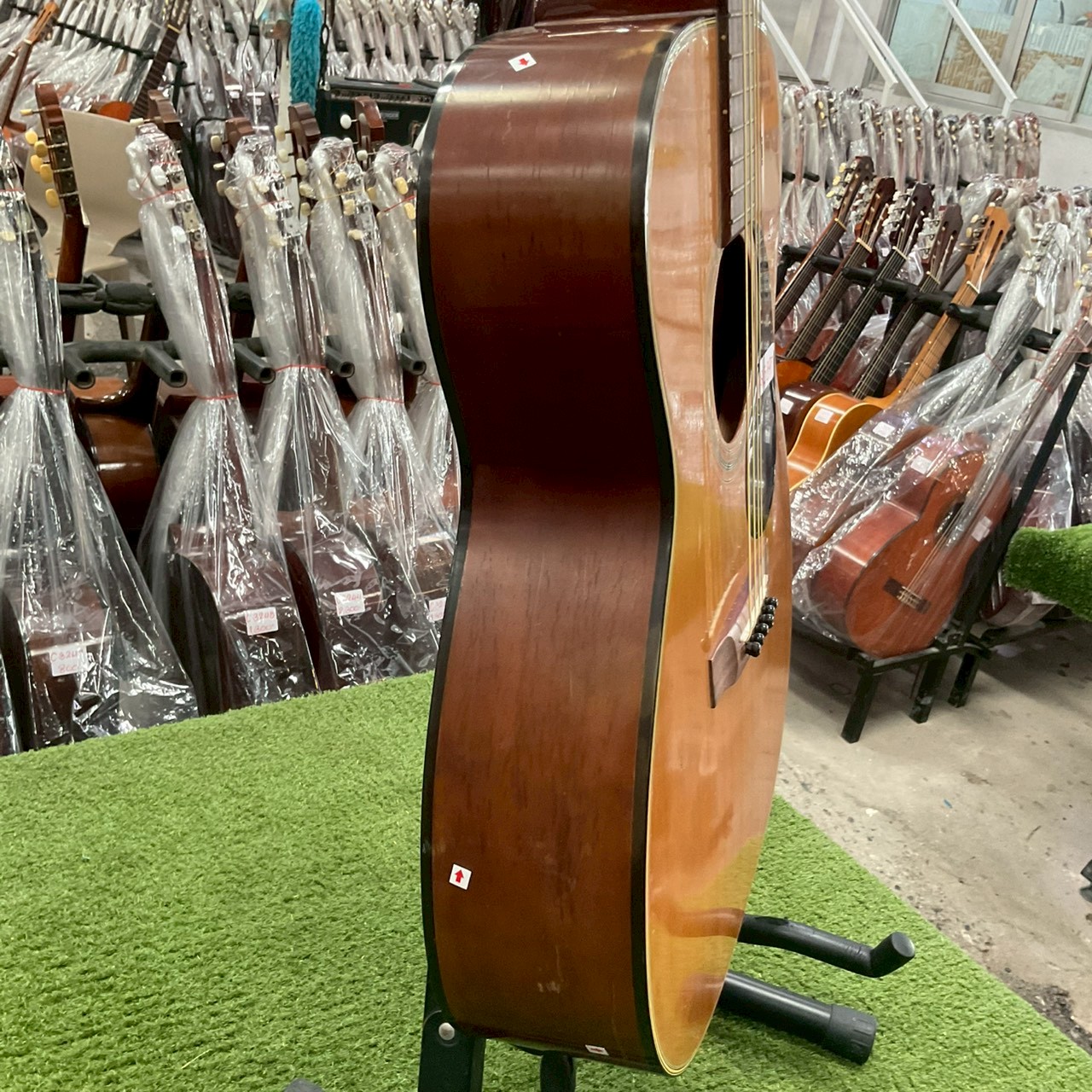 กีต้าร์โปร่ง Aria : F-130