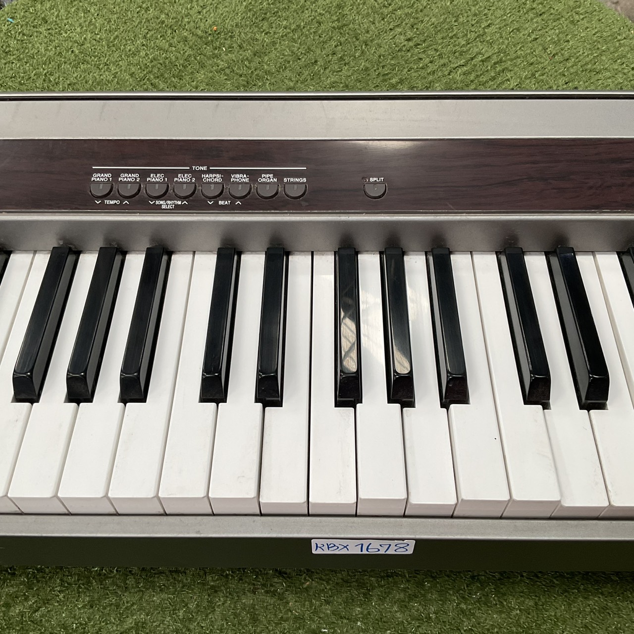 เปียโน CASIO : PX-100 สินค้าไม่พร้อมใช้งาน (ต้องซ่อม)