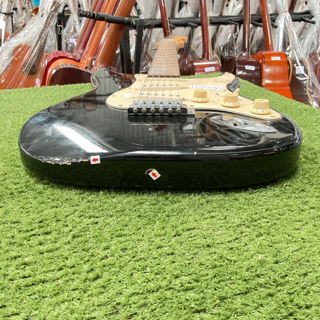 กีต้าร์ไฟฟ้า Photogenic