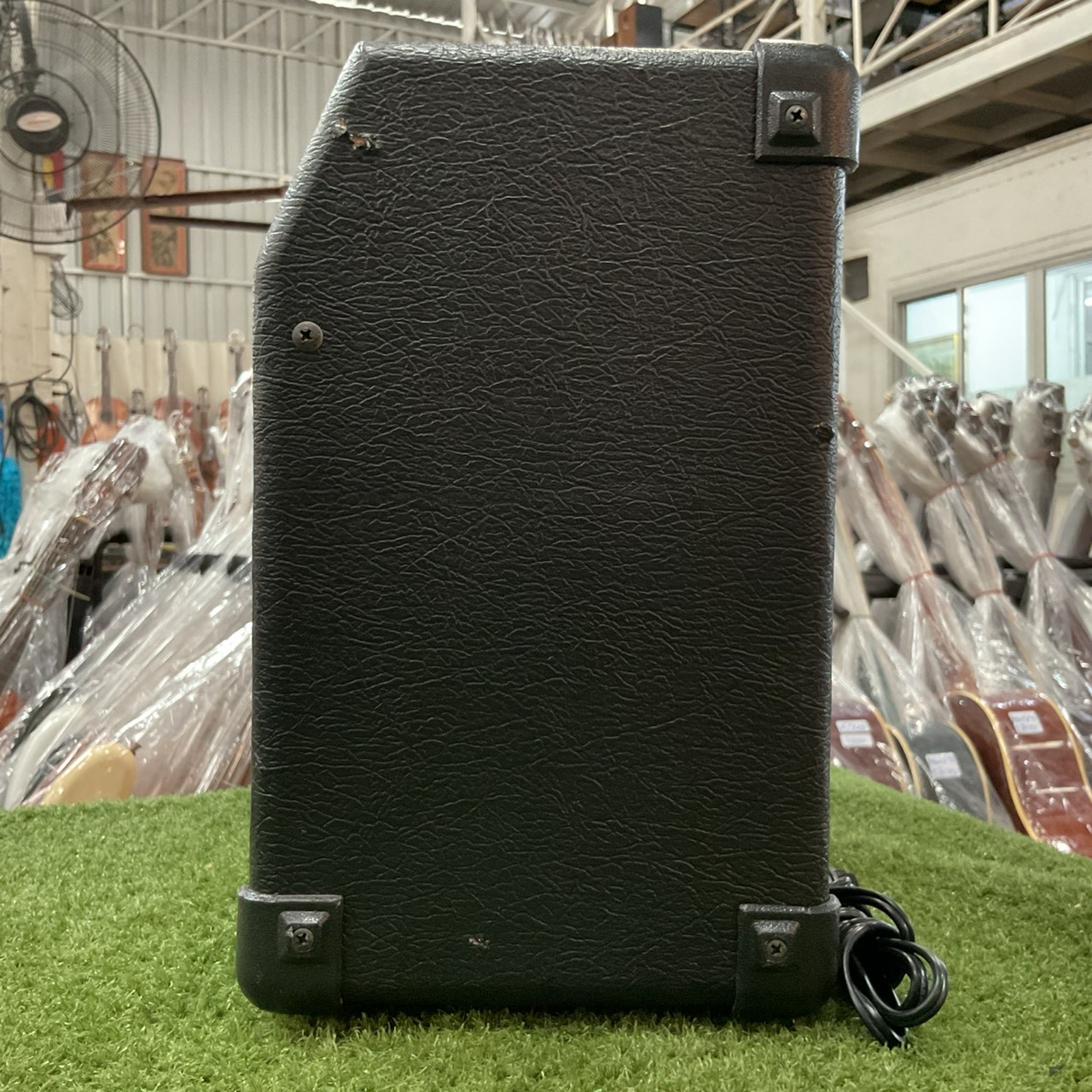 แอมป์กีต้าร์ FERNANDES : FA-10X