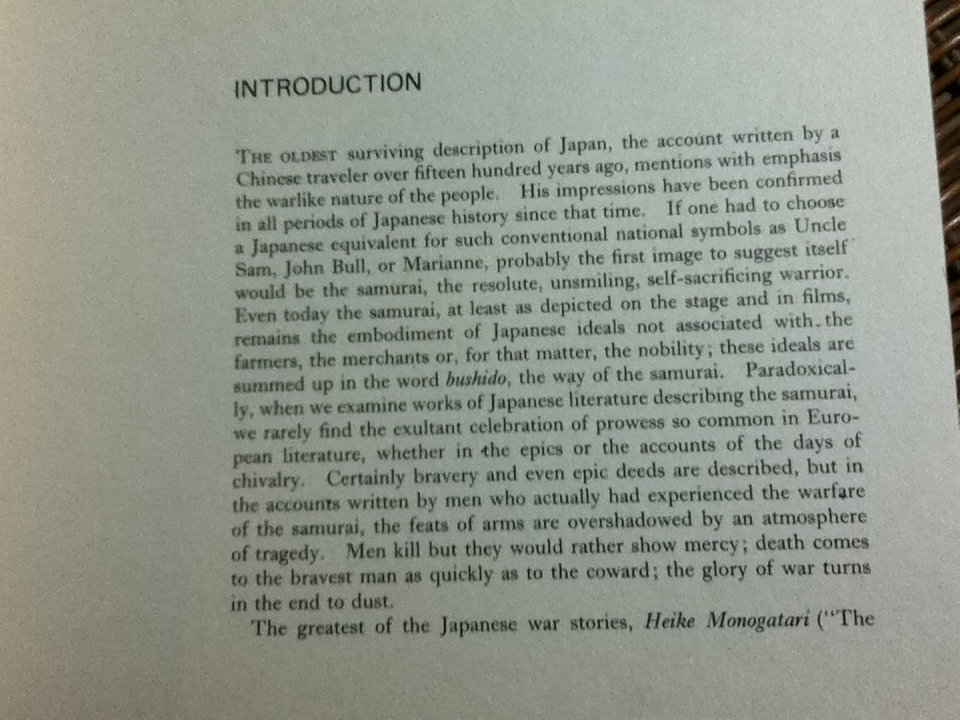 Earless Ho-ichi A classic Japanese tale of mystery/ LAFCADIO HEARN