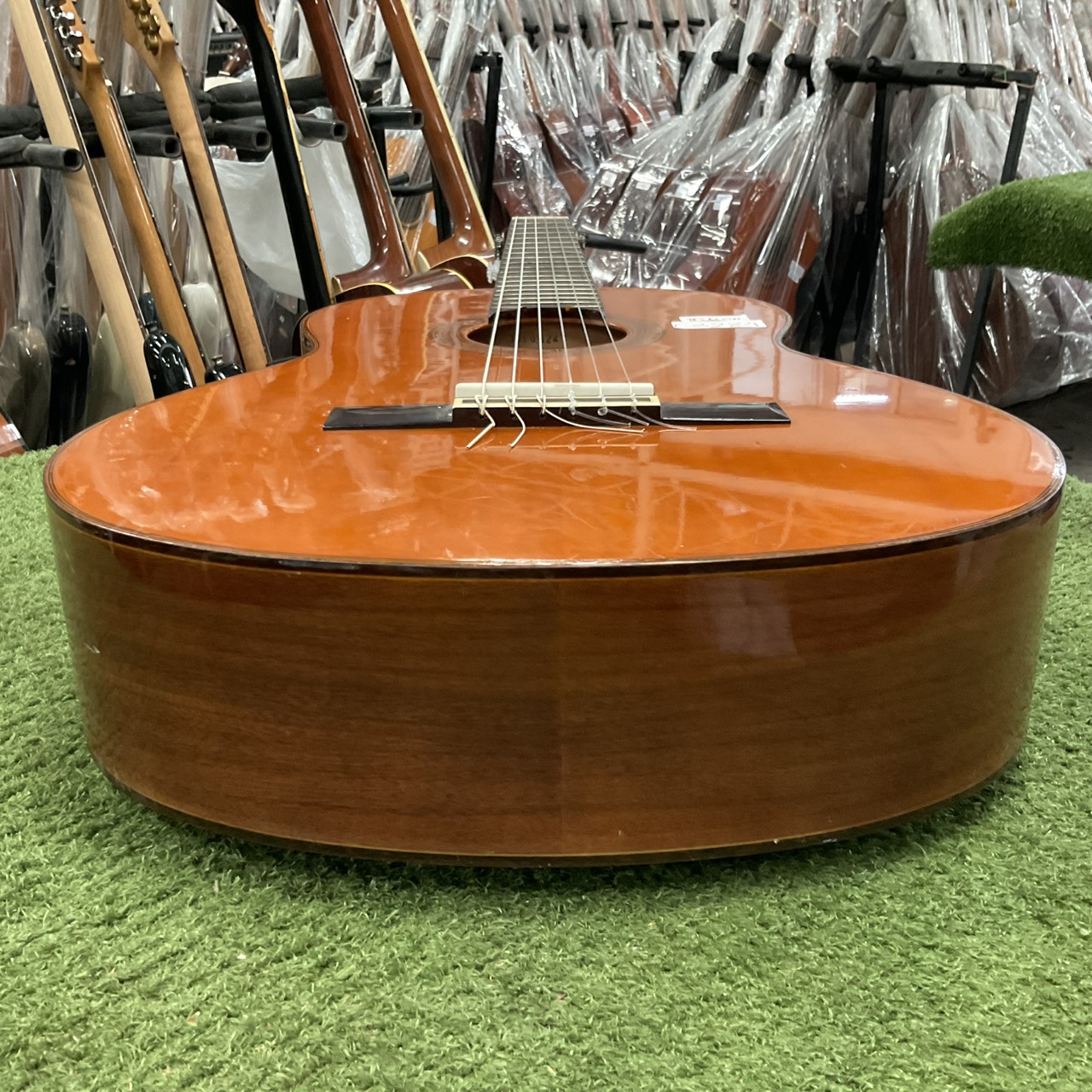 กีต้าร์คลาสสิค YAMAHA : C-320