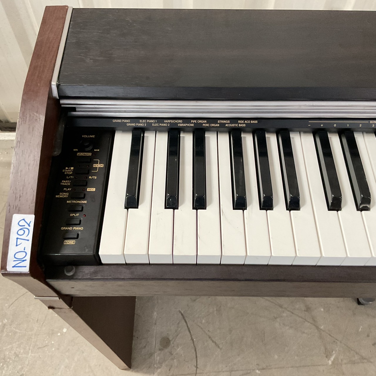 เปียโน CASIO : PX-700