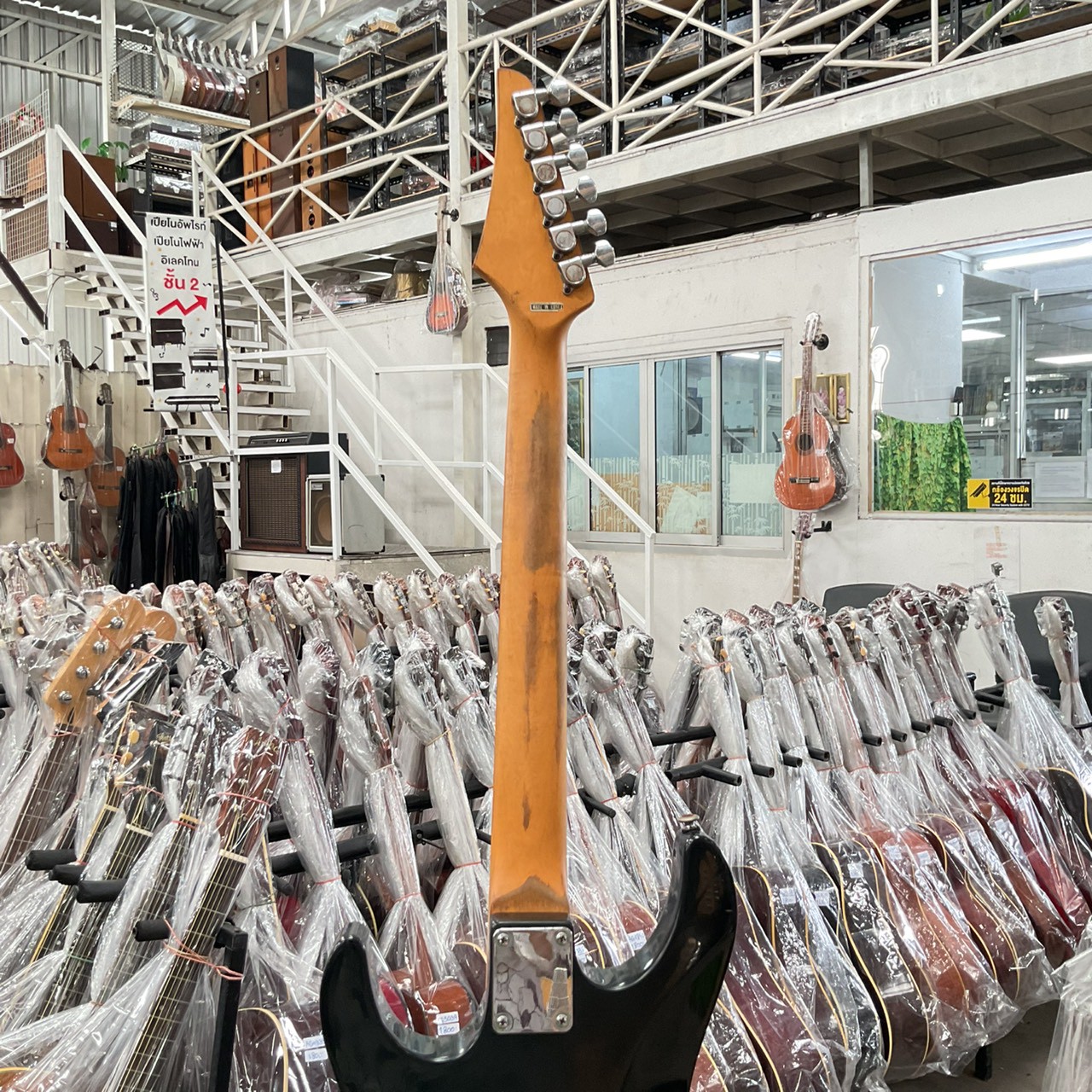 กีต้าร์ไฟฟ้า Bill's Brothers